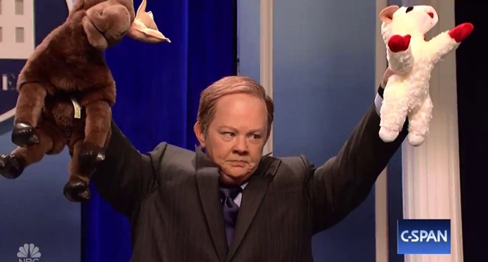 Melissa McCarthy kills it as Sean Spicer in SNL White House press conference