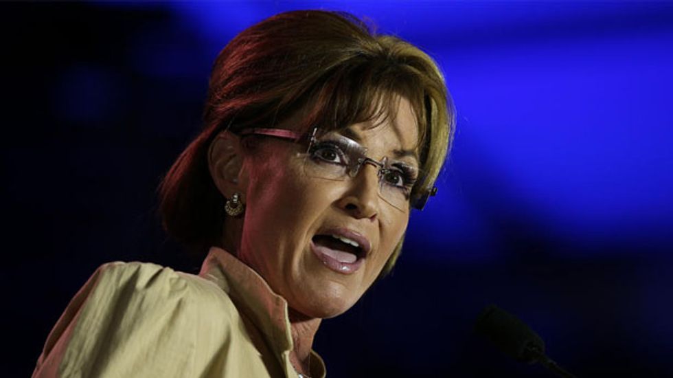 Sarah Palin's Facebook photos of son stepping on dog trigger online outrage