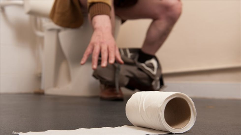 Chicago workers accuse employer of holding them to daily 6-minute bathroom limit