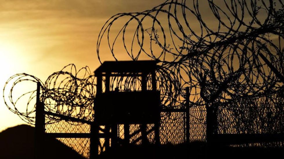 At Guantanamo, force-feeding shrouded in secrecy