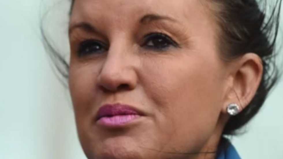 Australian senator Jacqui Lambie's ideal man: rich and 'well-hung' (AUDIO)