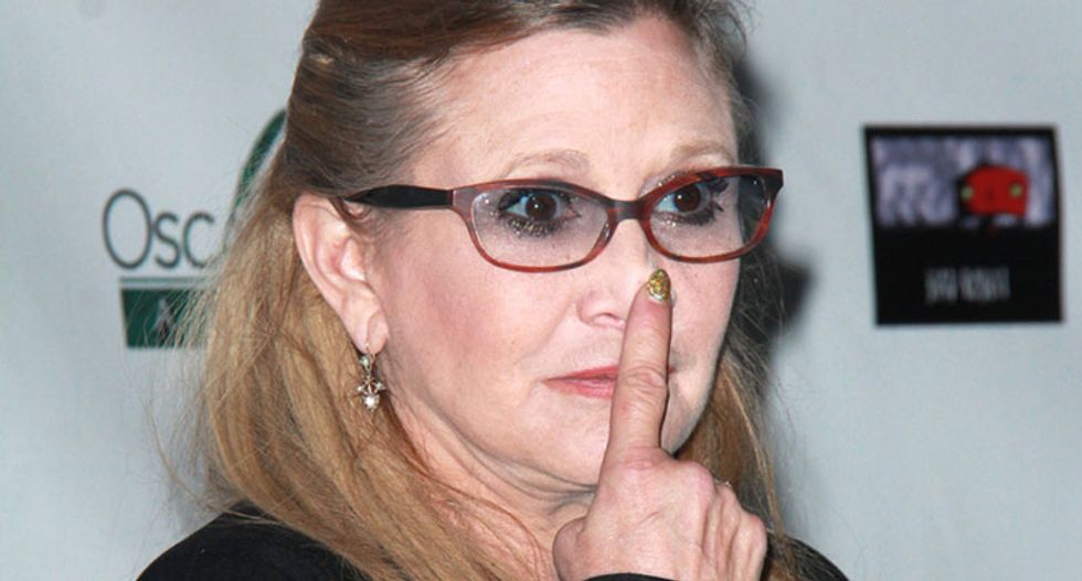 Radio communication reveals passengers worked to save Carrie Fisher's life