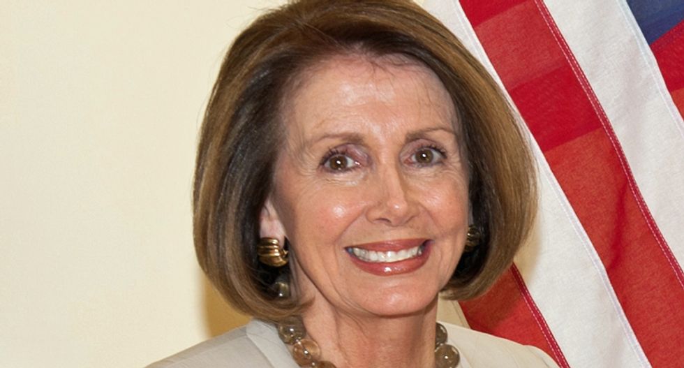 ‘Outplayed by a woman’: Internet dunks on Trump after he surrenders to Nancy Pelosi on #SOTU speech
