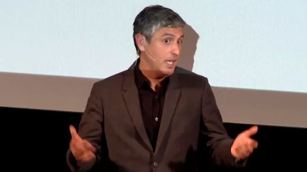 Religious scholar Reza Aslan destroys ‘charlatan’ Joel Osteen: Jesus hated wealth