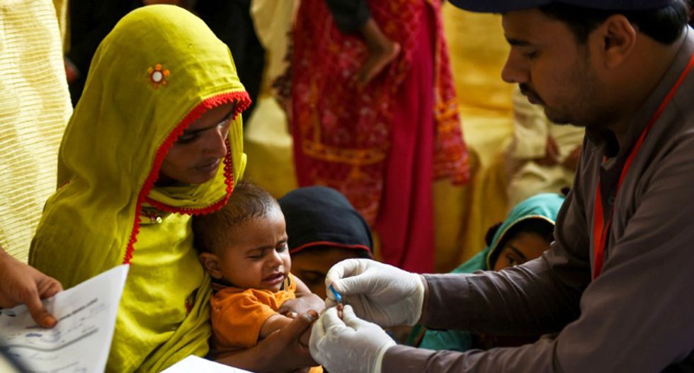 Over 600 people test HIV positive in Pakistan city