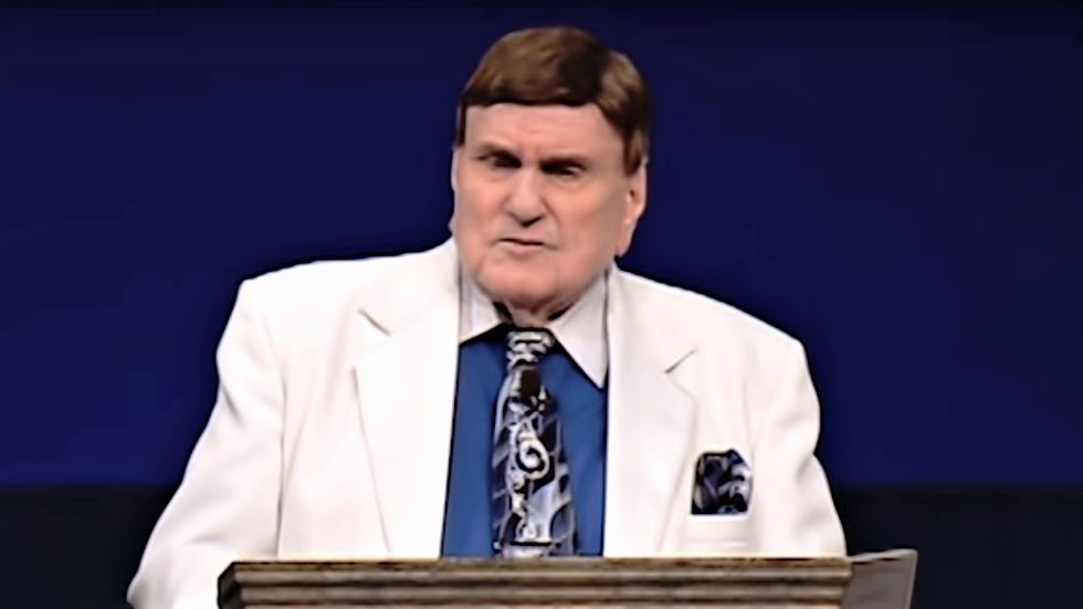 Gay-bashing televangelist caught admitting that he slept with a man in leaked recording