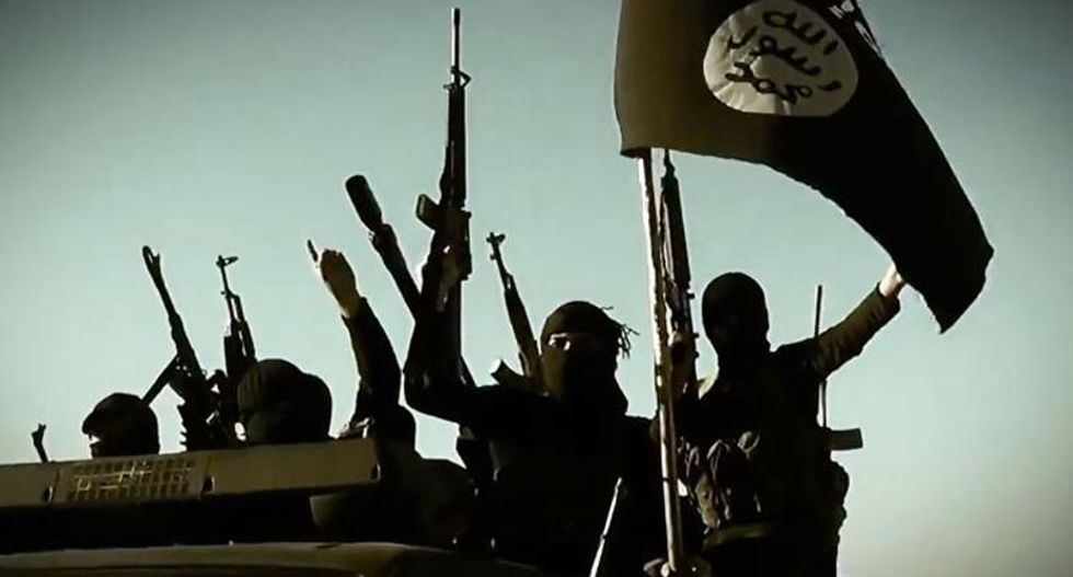 US strikes Islamic State jihadists near Baghdad for first time