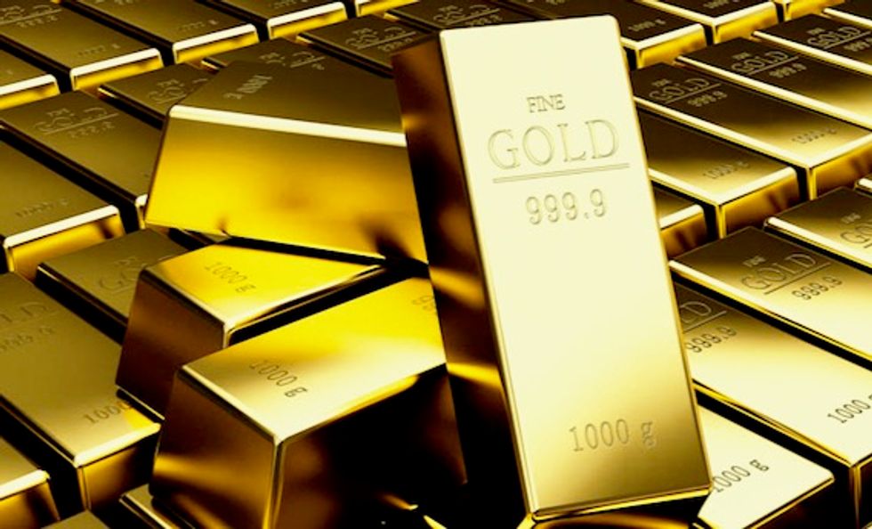 Pushing for Maduro to go, White House says don't trade Venezuelan gold