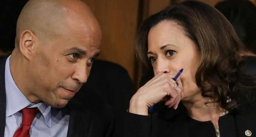Here's where 20 Democratic presidential candidates stand on marijuana legalization