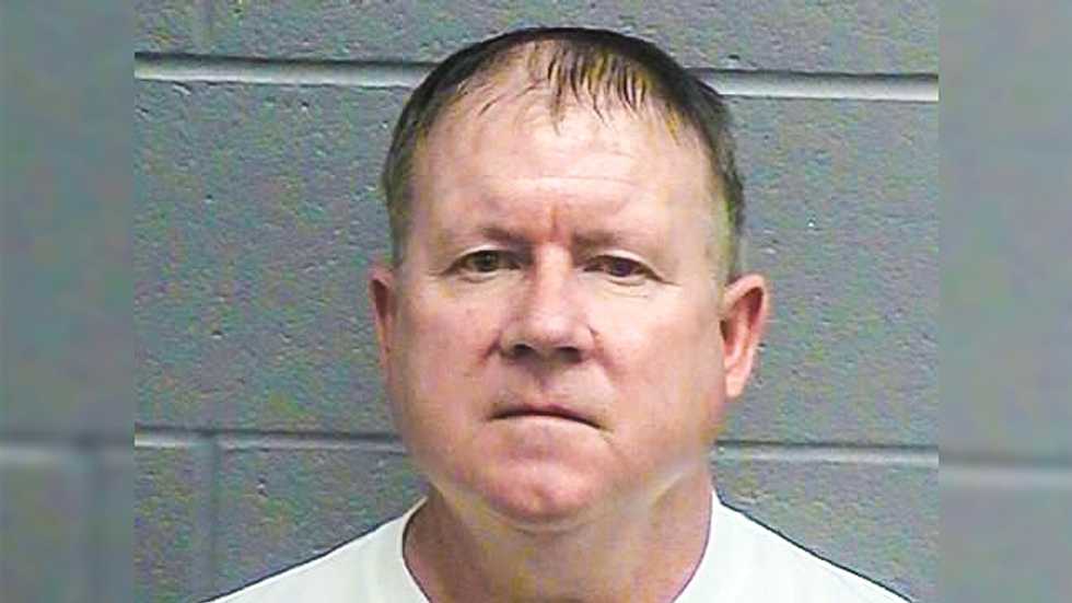 Texas man shoots at Frisbee golfer, barricades himself in home because disc lands in his yard