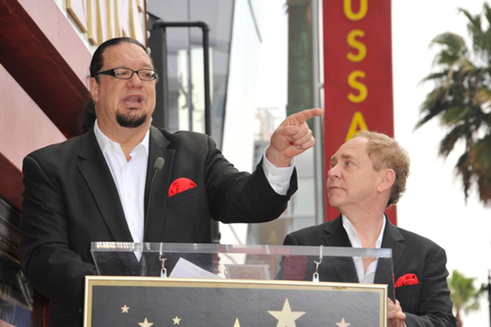Penn Jillette argues in bad faith to support his own sexism