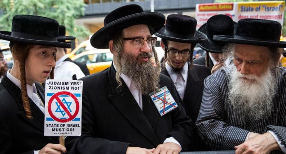 Hundreds of US rabbis voice support for Iran nuclear deal