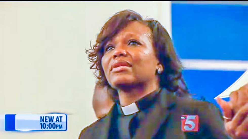 Tenn. Baptist leaders move to revoke pastor's credentials for licensing women ministers