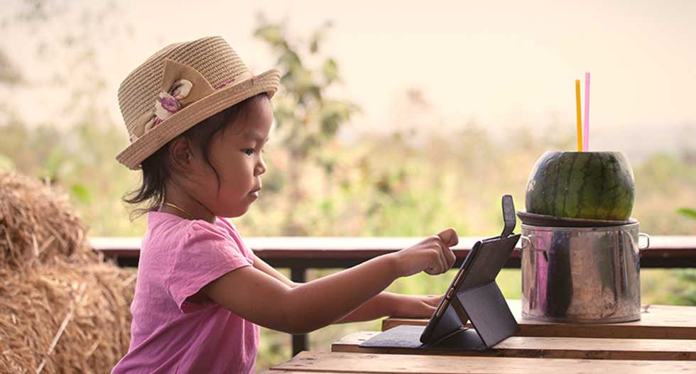 Can any parent actually keep their kids safe while watching YouTube?