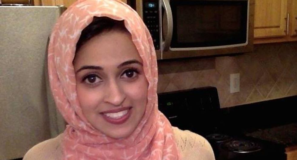 Muslim high school teacher left note by student telling her to hang herself with her 'headscarf'
