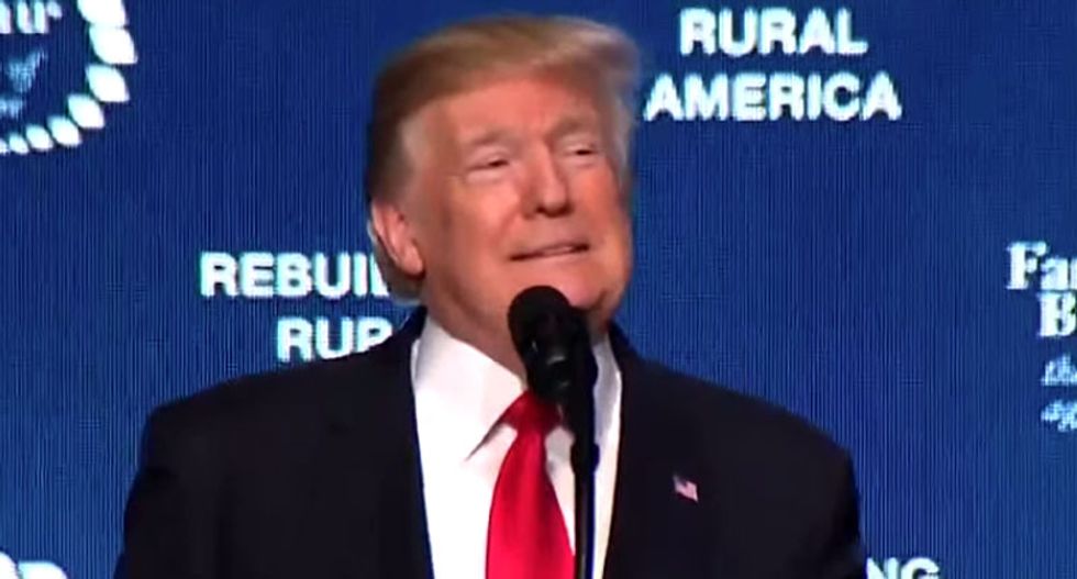 Trump will display the names of reelection campaign donors during State of the Union live stream