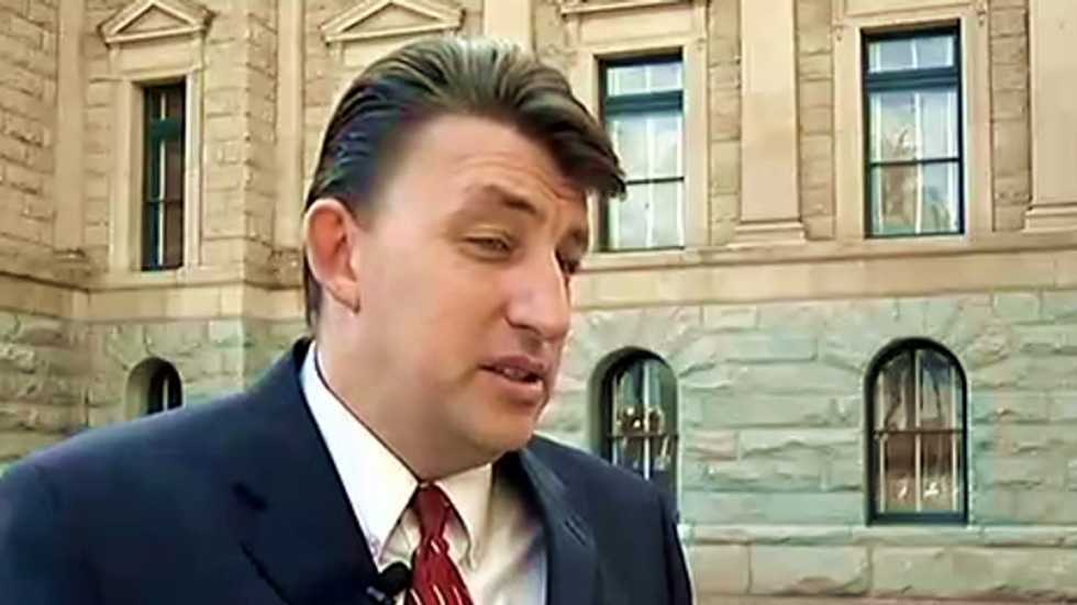 Arizona Republican wants to jail undocumented immigrants for using public bathrooms