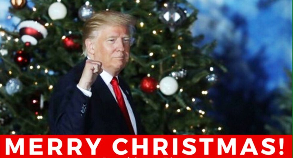 Internet ridicules Trump's narcissistic Christmas tweet: 'No family, no warmth, just a tiny fist and a tree'
