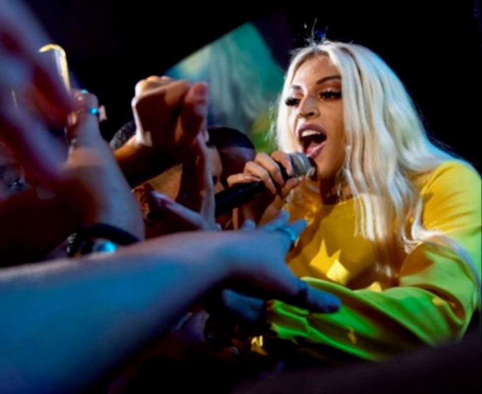 Drag queen to rule over Rio samba parade