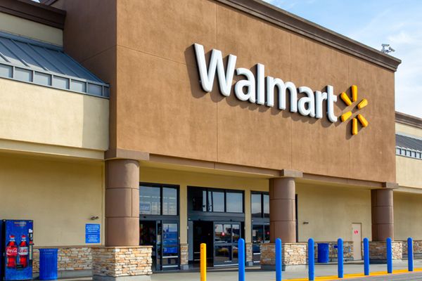 Walmart just illustrated how mainstream electric vehicles are now
