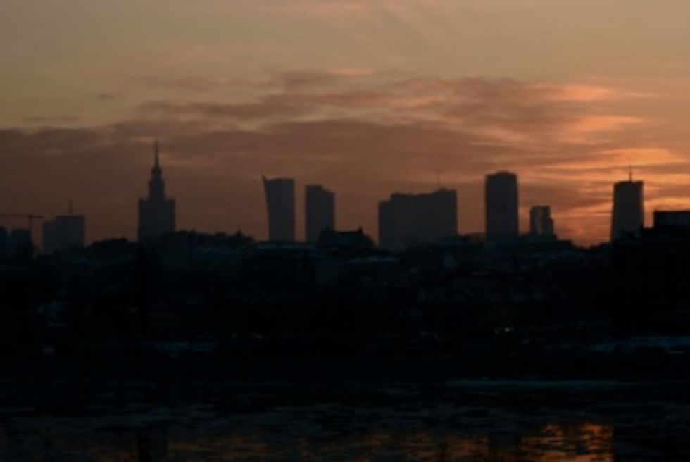 Coal-loving Poland struggles with killer smog