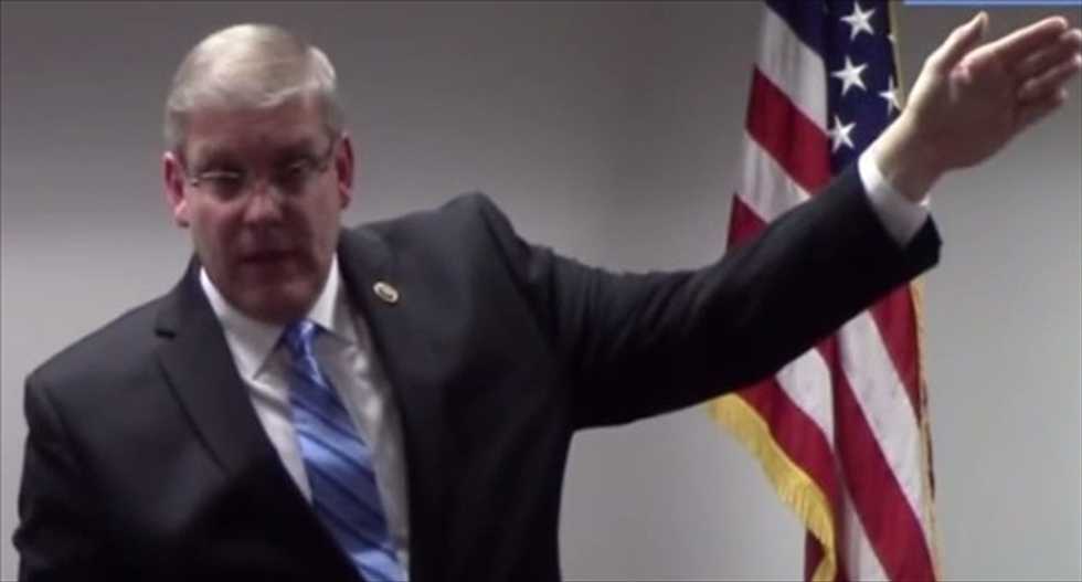 Georgia Republican laughs over woman's idea for border bombs: 'Blow 'em up'