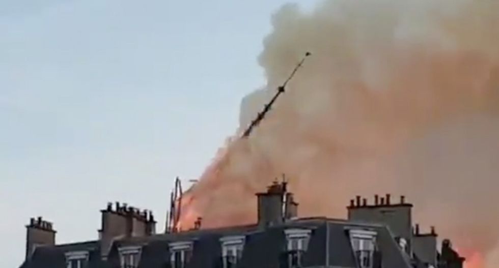 Devastating video shows the moment Notre Dame’s spire collapsed