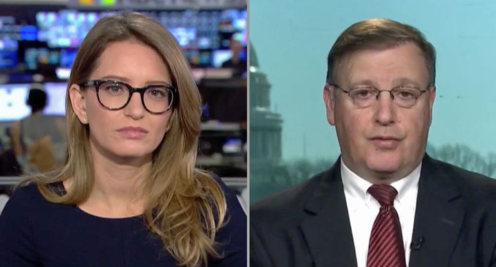 Ex-DOJ official explains how Mueller ‘is sending a signal’ with charges against Alex Van der Zwaan
