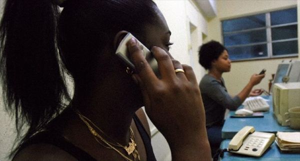 City of Berkeley to require cellphone sellers to warn of possible radiation risks