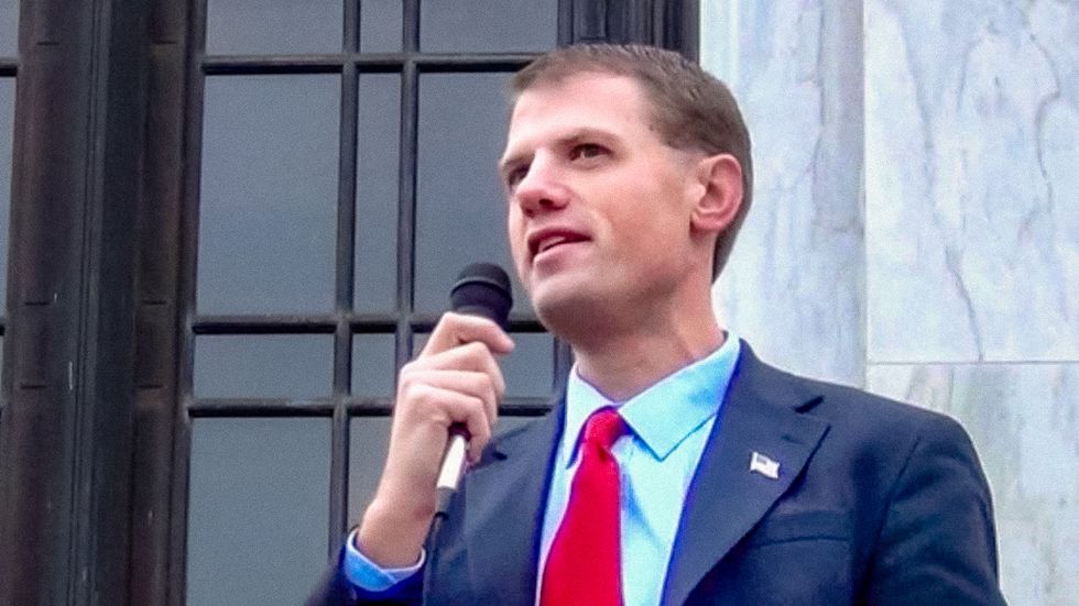 Oregon GOP candidate caught taking food stamps after funding his own campaign