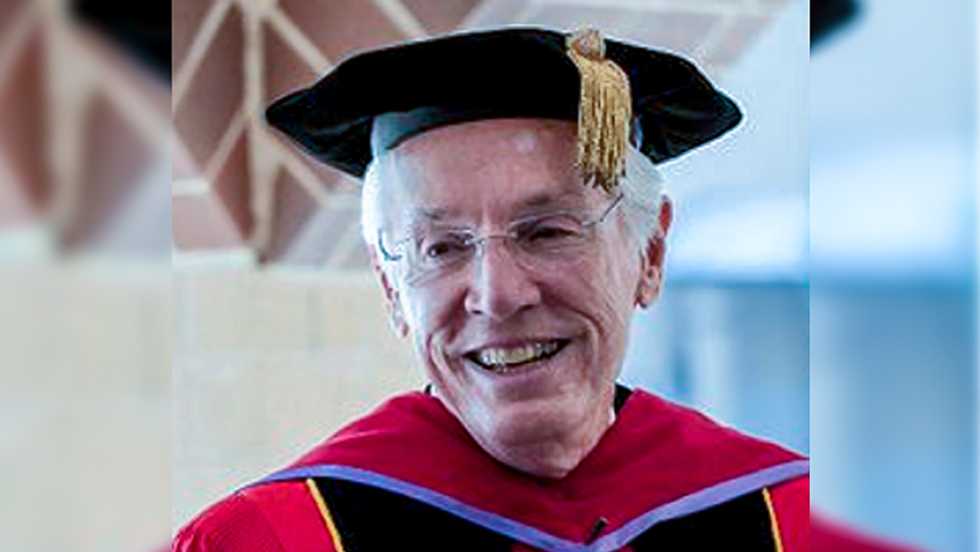 Bob Jones apologizes 35 years after saying gays should be 'stoned' -- still calls them 'sinners'