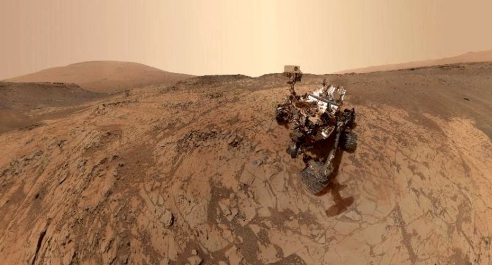 Water on Mars and landing on comets: 2015 was a good year in space exploration