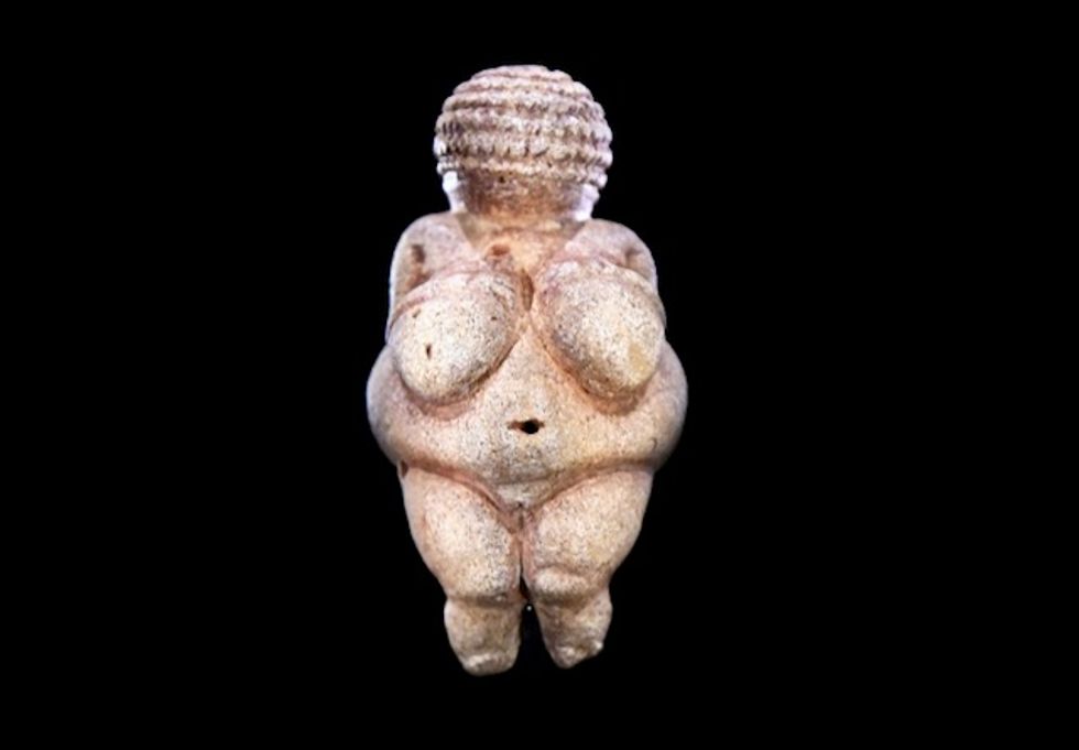 Facebook apologises for censoring prehistoric Venus statue