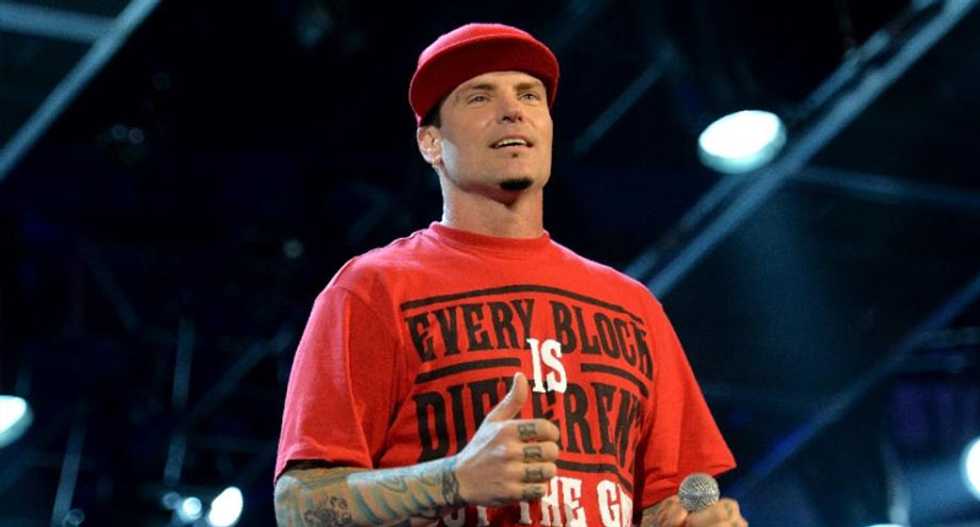 Rapper Vanilla Ice takes plea deal in burglary case