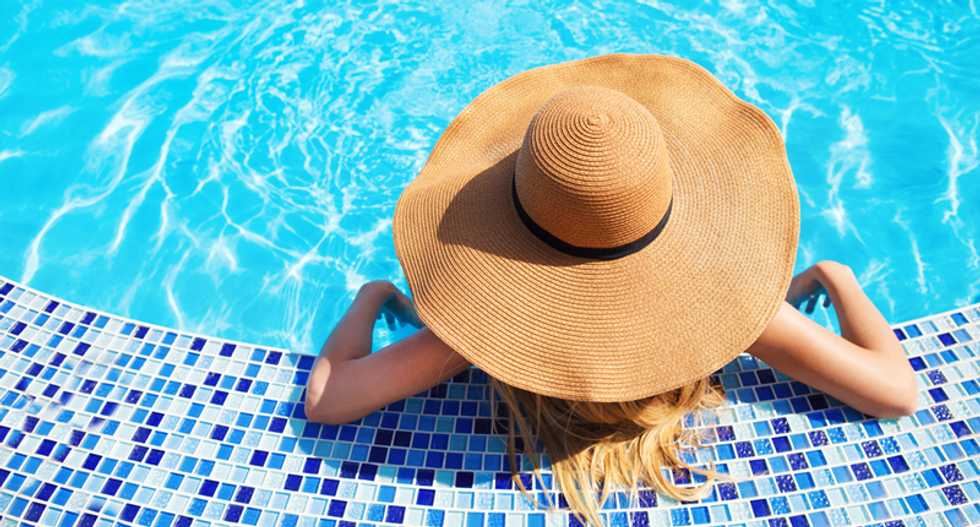 Drought and out in Beverly Hills: California's rich seem unaware of water shortage