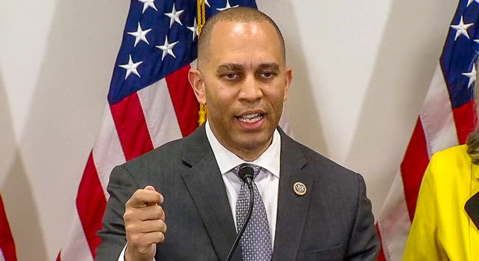'This is not Westeros': Dem leader breathes fire on Trump for hopelessly trying to be 'king' of Congress