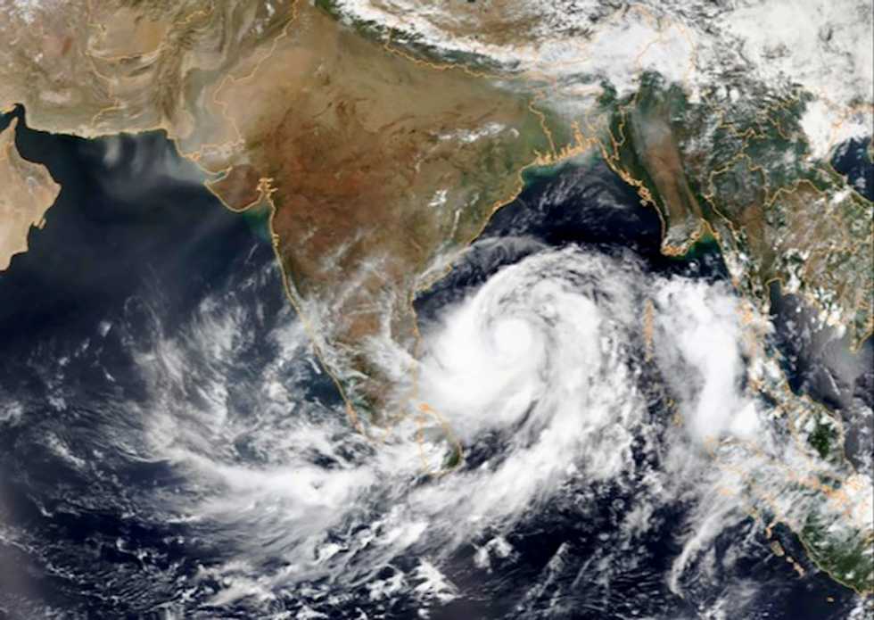 Mass evacuations as monster cyclone targets India