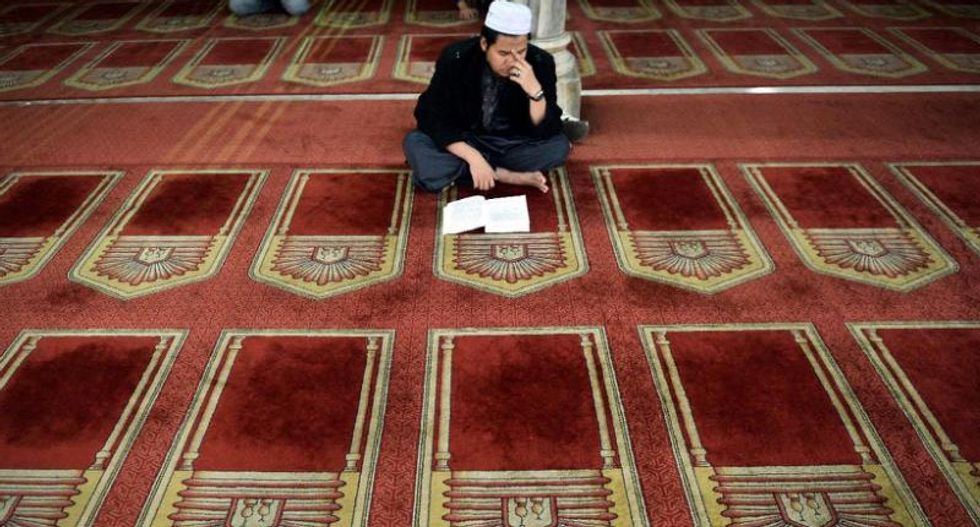 Florida gun store sued after declaring itself 'Muslim-free'