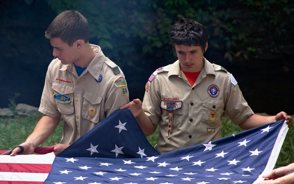 Boy Scouts board votes unanimously to allow girls to join