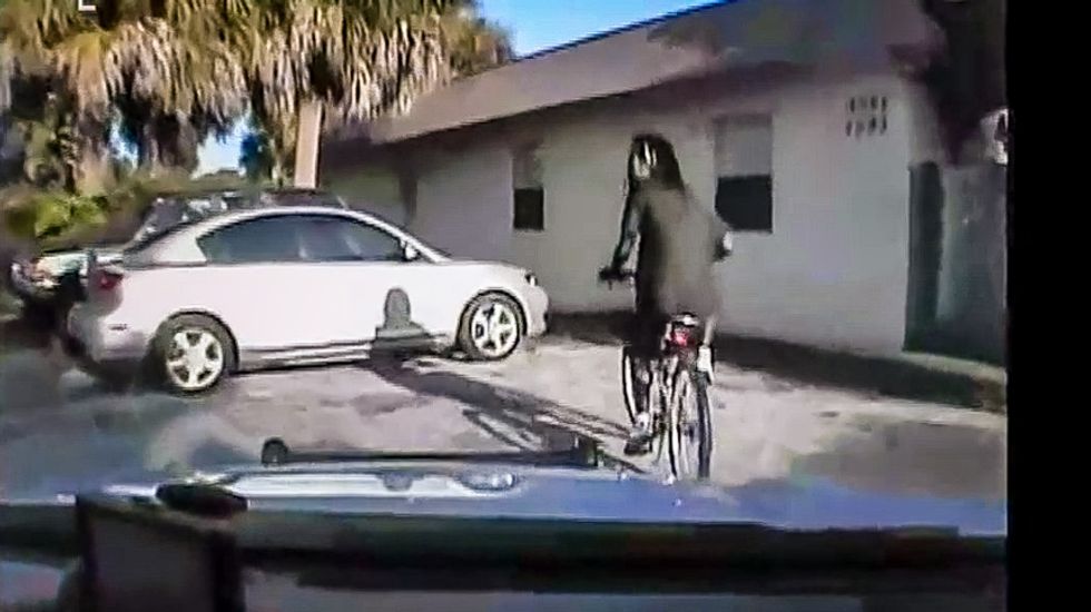 Dashcam video reveals Florida cop gunned down unarmed black man and lied about it: lawyer