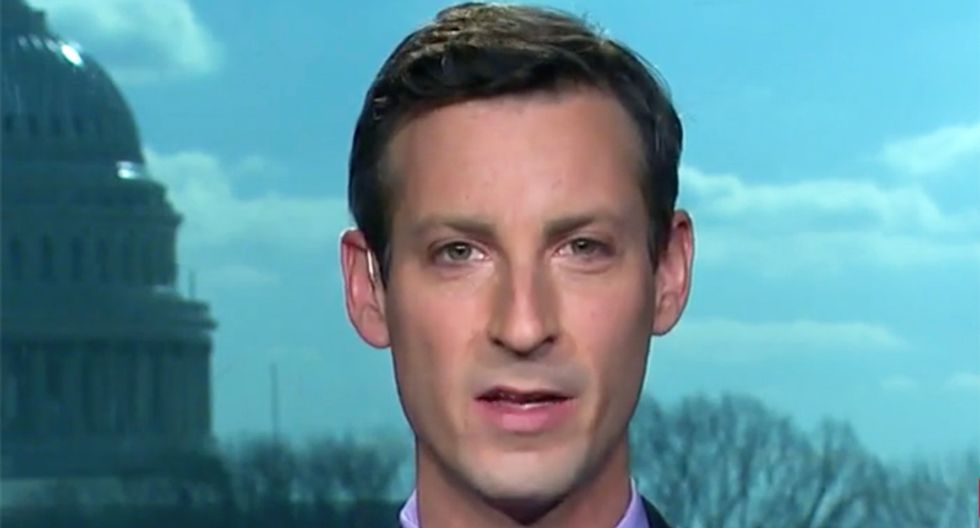 Former CIA officer: Democrats should be 'showering gifts' on Nunes for memo that makes stronger case against Trump