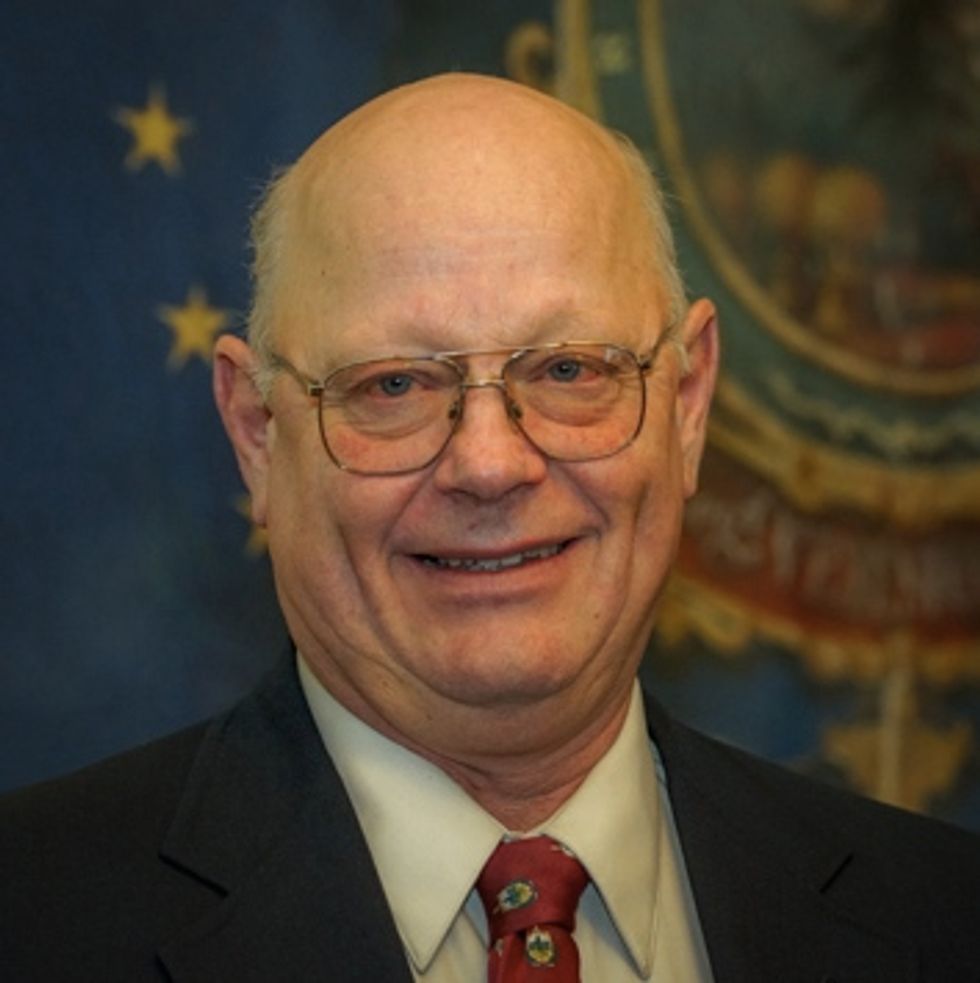 Vermont Republican traded overdue rent for sex with tenants: police