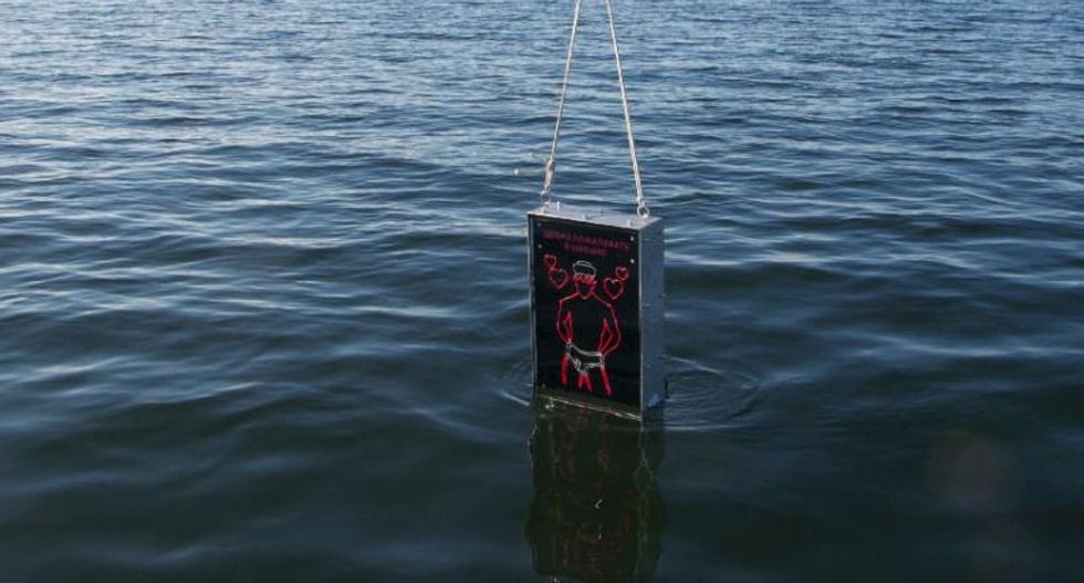 'Singing gay sailor' to scare away Russian submarines from Swedish waters