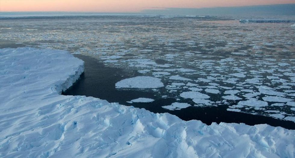Rapid Arctic ice loss linked to extreme weather changes in Europe and US