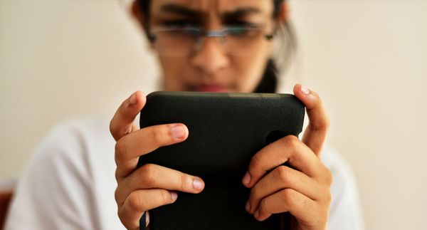 Troll uses Twitter adverts to urge trans people to kill themselves