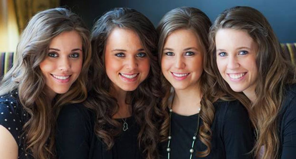 Fans express concern and support for Duggar daughters on Twitter: 'Run away and be free!'