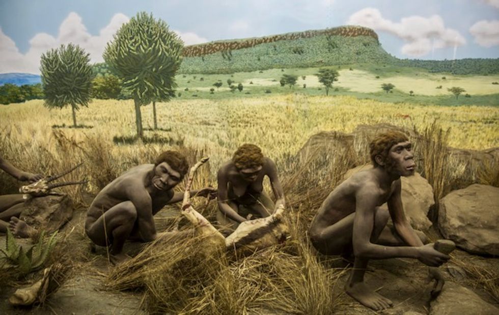 Evidence of early innovation pushes back human evolutionary timeline