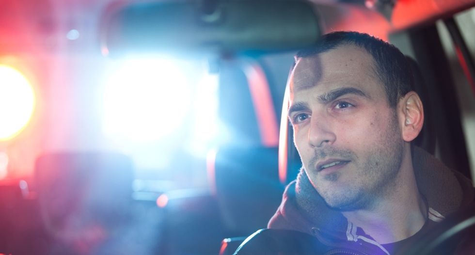New York cop to be fired for pepper-spraying and attacking driver who flipped him off