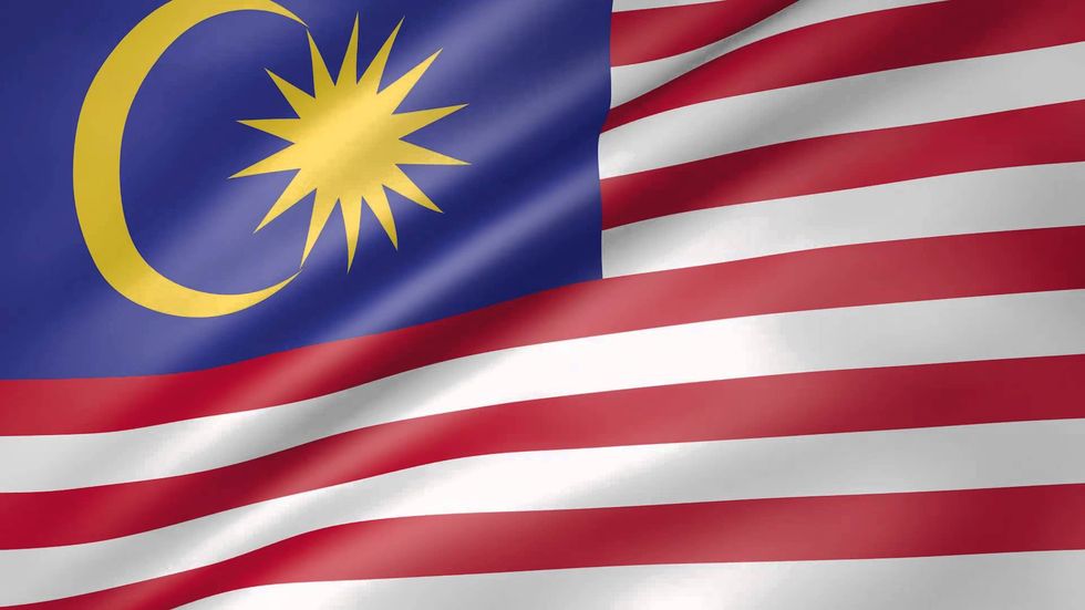 Muslim man in Kansas reported to FBI after someone mistook his Malaysian flag for an ISIS banner