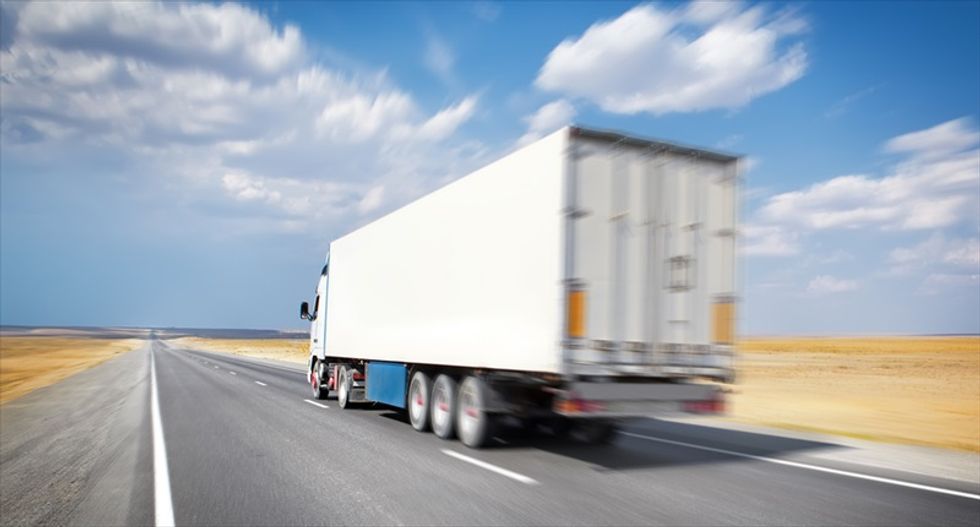 New EPA rules would require major emissions cuts for buses and big rigs